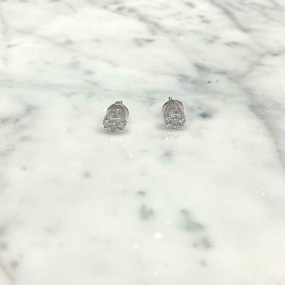Diamond Earrings in 14K white gold .50 cts TW - Picture 5 of 5